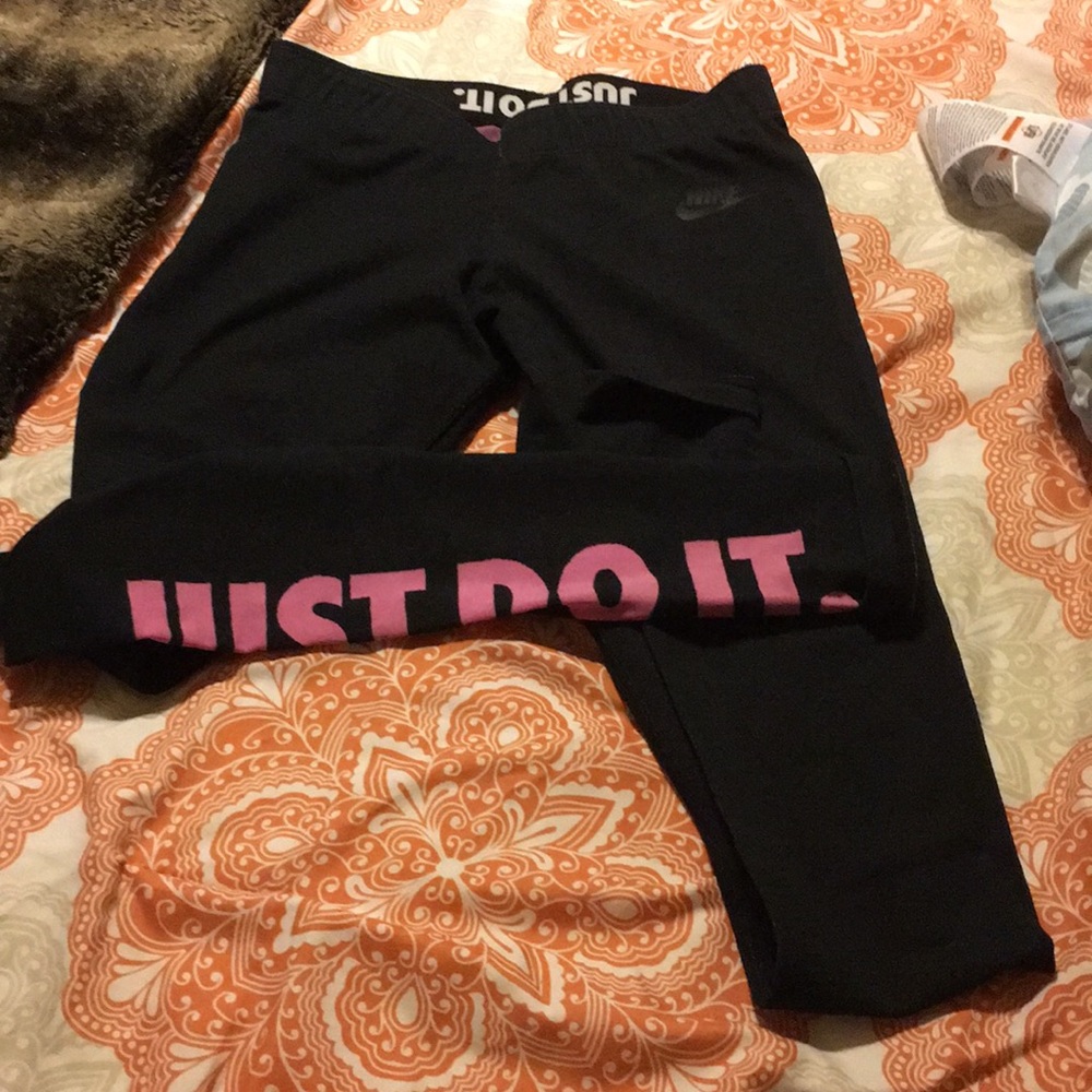 Nike yoga pants